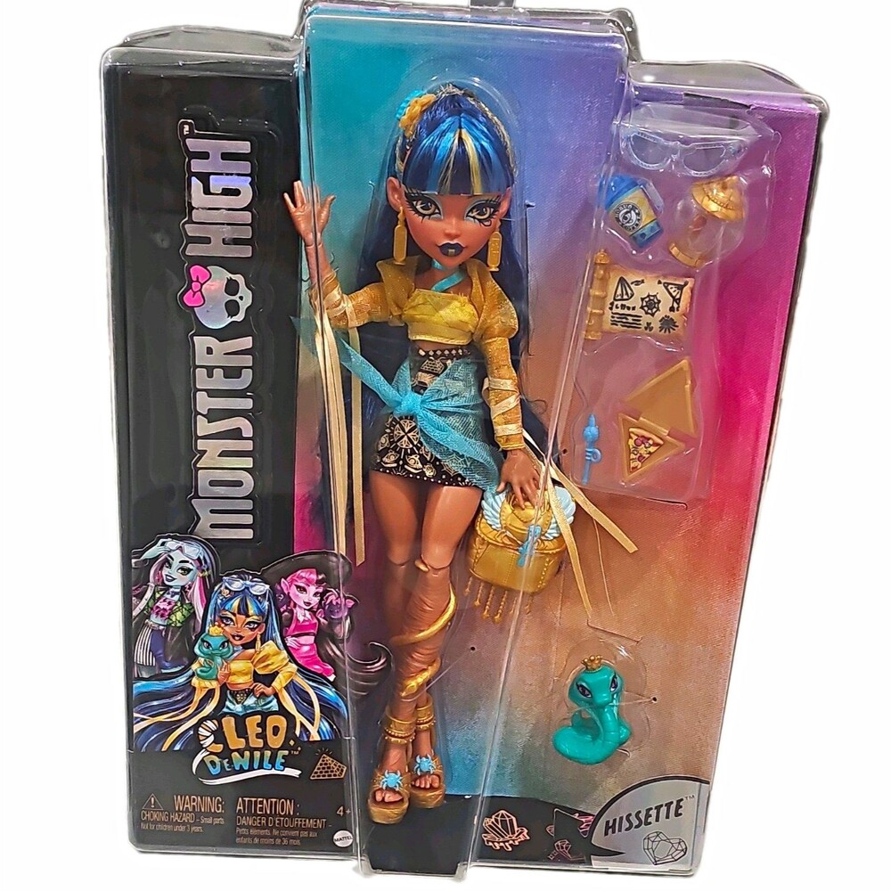 Mattel Monster High Cleo De Nile 11 In Fashion Doll w/Accessories & Hissette
